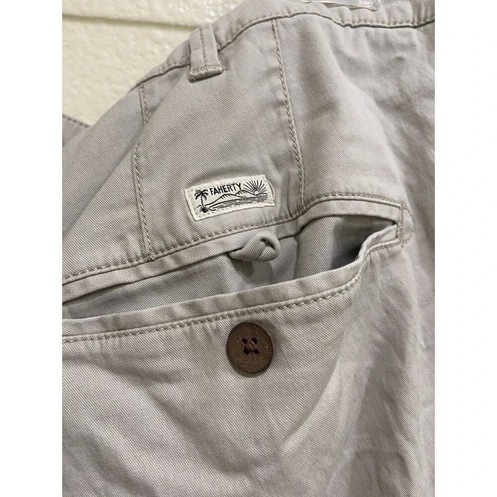 Faherty Shorts Mens 38 Gray Chino 9' Inseam Summer Shorts